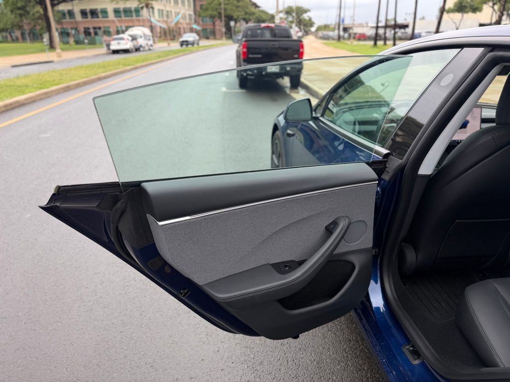 Used 2024 Tesla Model 3 Standard Range image 15