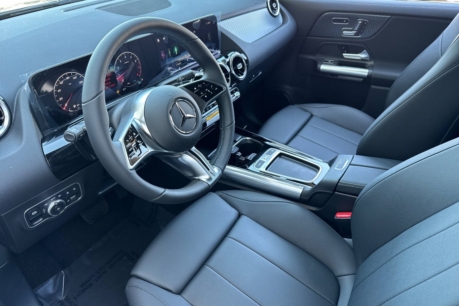 New 2026 Mercedes-Benz GLA 250 4MATIC image 4