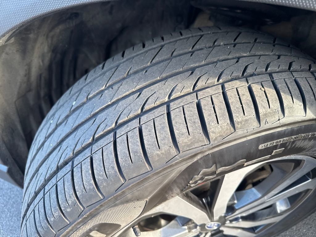 Used 2019 Subaru Forester Limited image 28