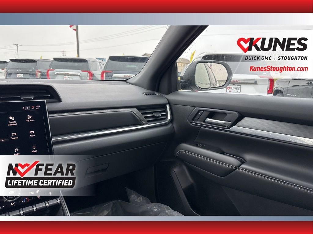 Used 2025 GMC Terrain Elevation image 40