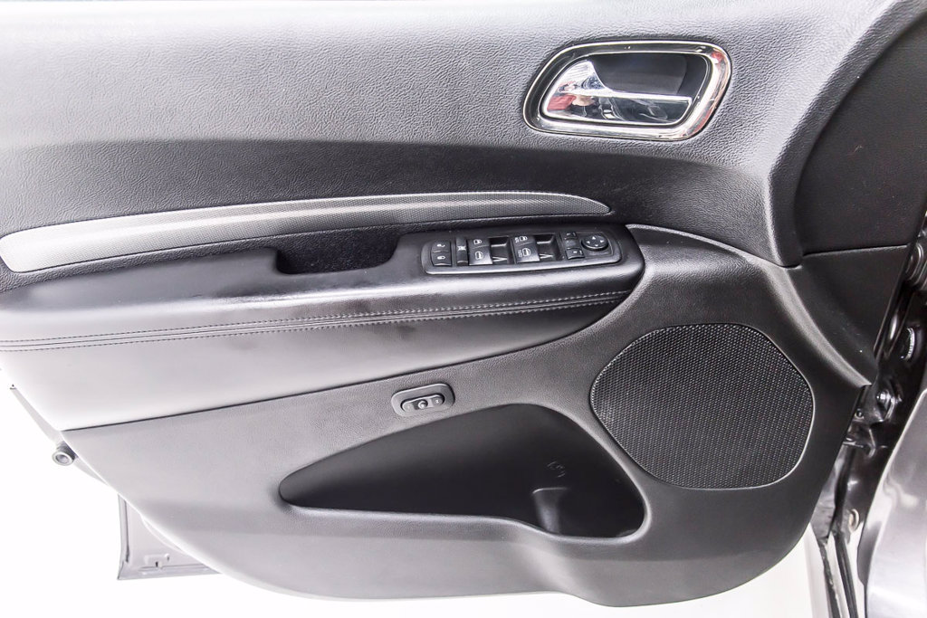 Used 2023 Chevrolet Traverse LS w/ Safety Package FWD image 25