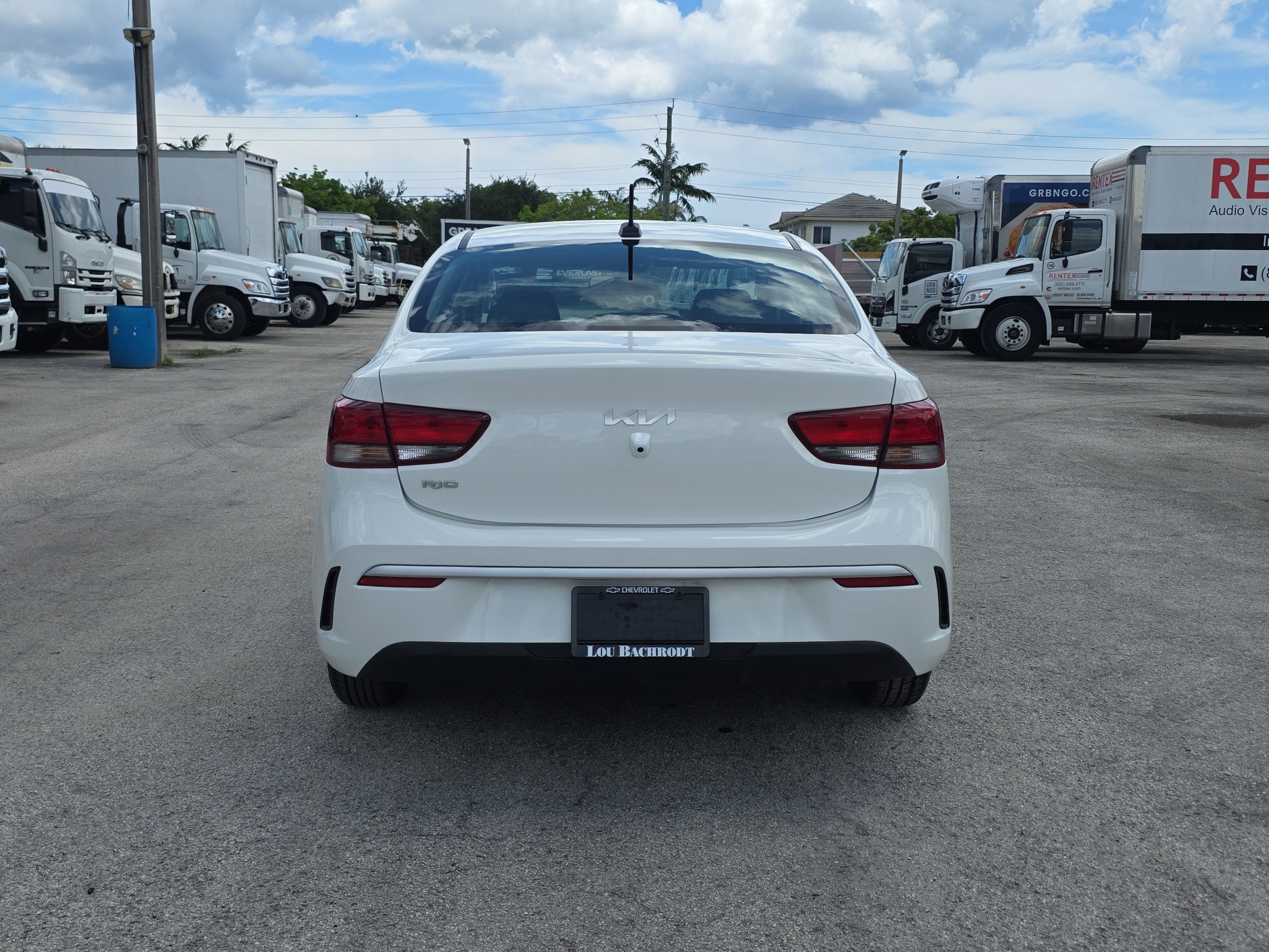 Used 2023 Kia Rio LX FWD image 6