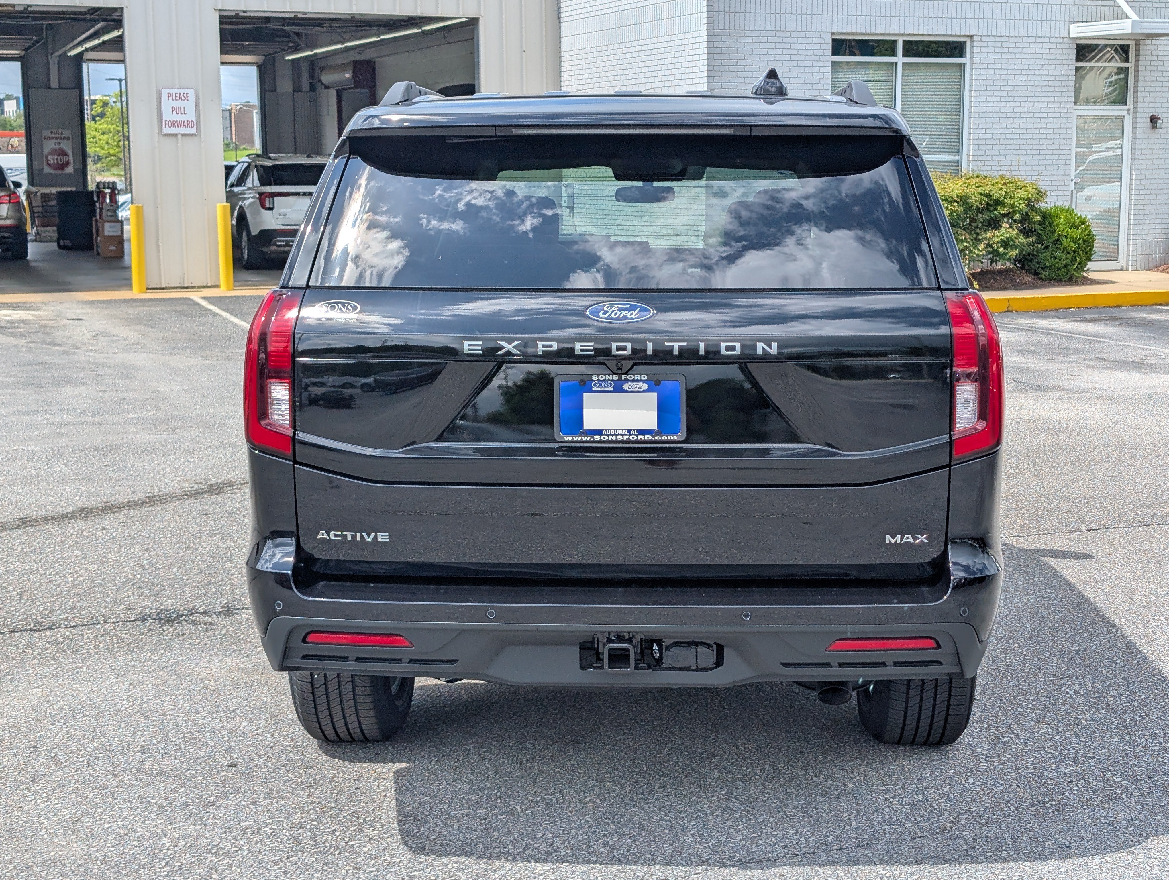New 2026 Ford Expedition Max Active RWD image 10