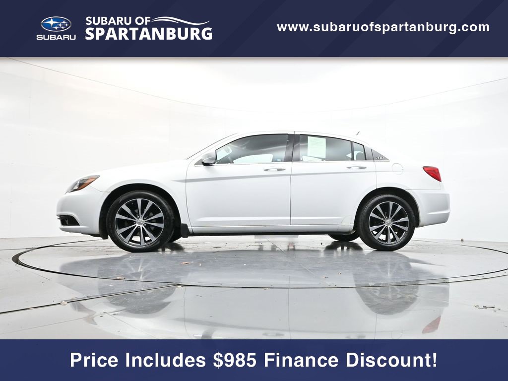 Used 2013 Chrysler 200 Touring w/ S Exterior Appearance Pkg image 27