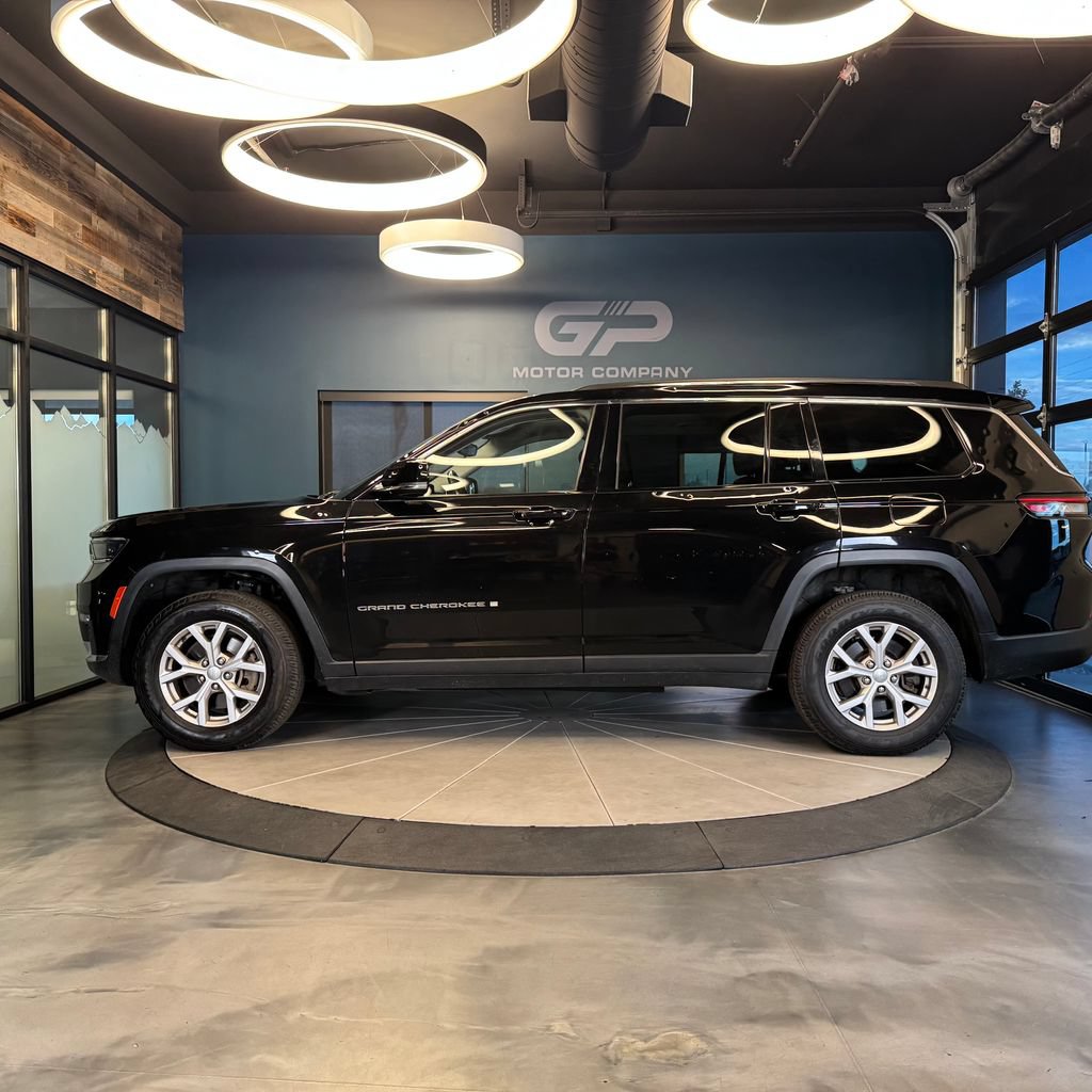 Used 2021 Jeep Grand Cherokee L Limited AWD/4WD image 6