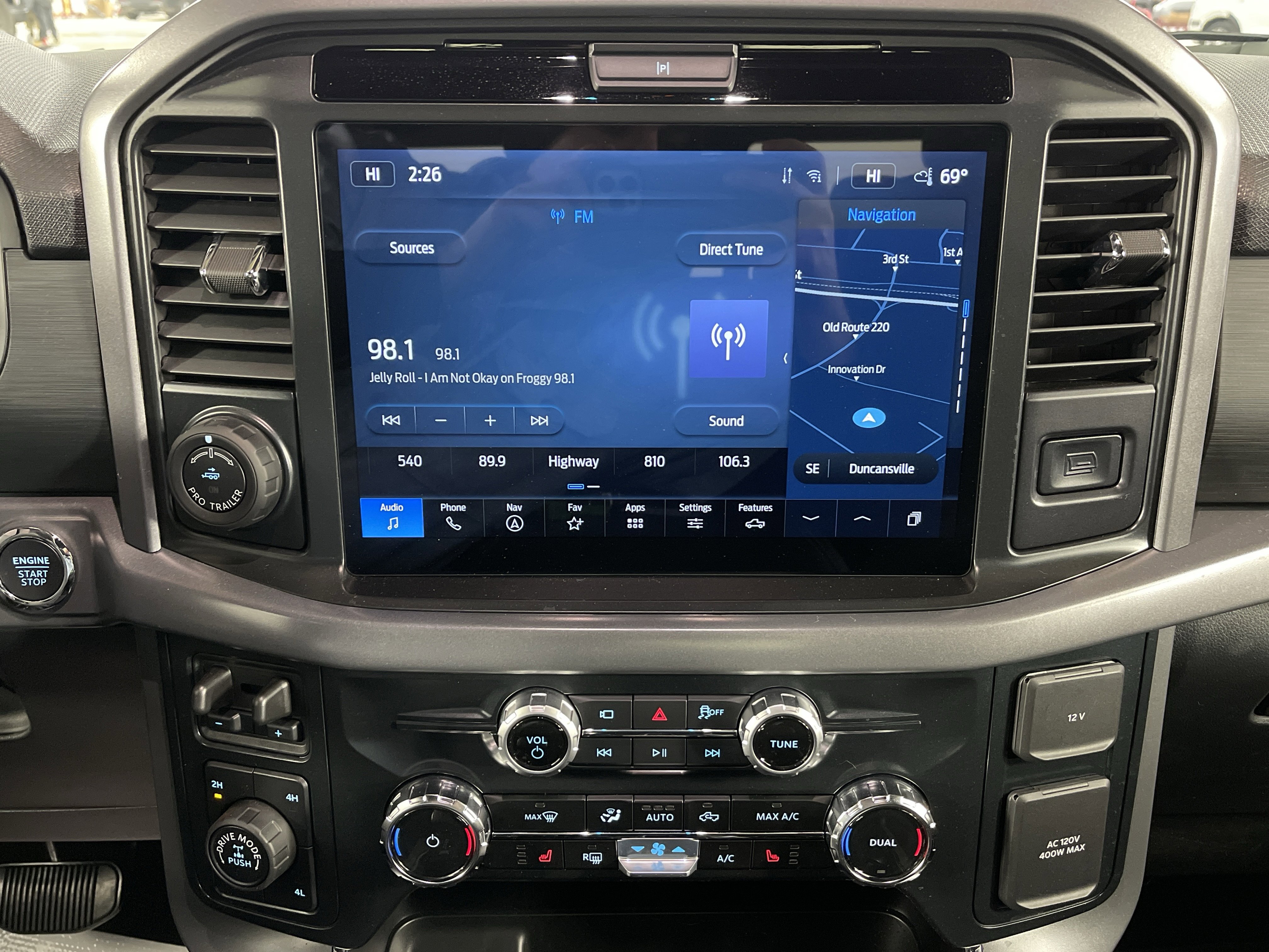 Used 2025 Ford F150 XLT w/ Equipment Group 302A MID image 23