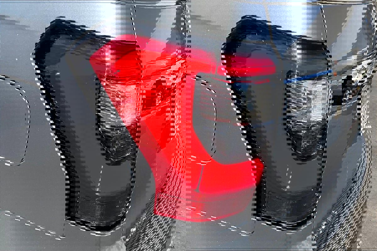 Used 2020 Ford Expedition Limited image 31