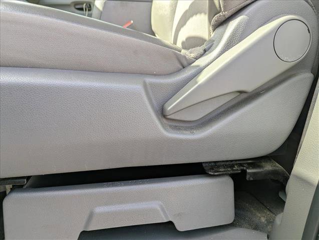 Used 2020 Nissan NV 2500 SV image 11