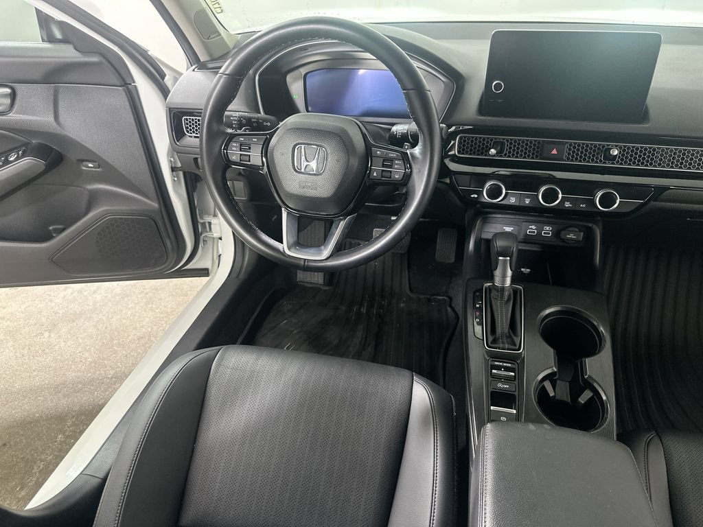 Used 2024 Honda Civic Touring image 17