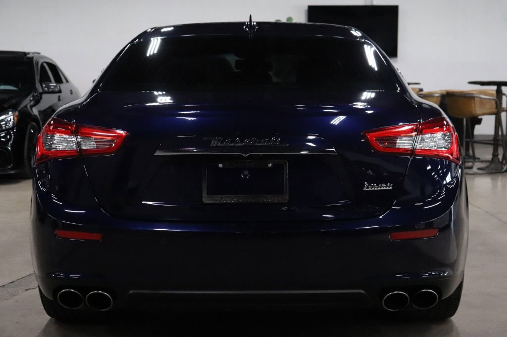 Used 2016 Maserati Ghibli S image 4
