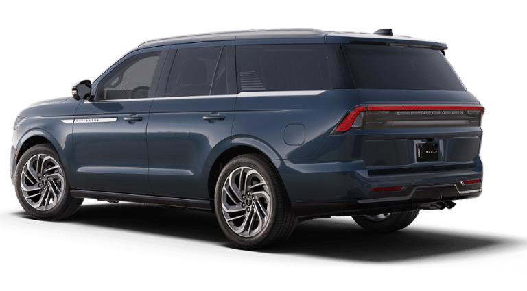 New 2025 Lincoln Navigator Reserve image 2