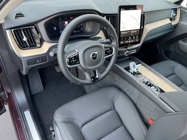 New 2026 Volvo XC60 B5 Plus w/ Protection Package Premier AWD/4WD image 14