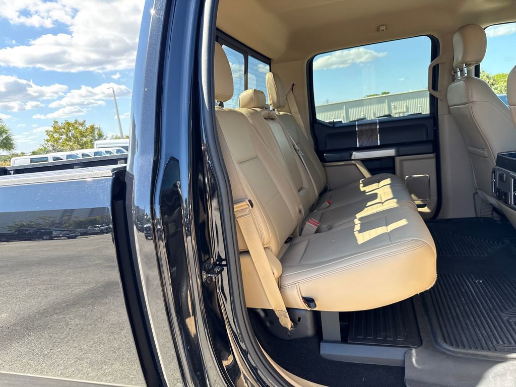 Certified 2019 Ford F350 Lariat w/ Lariat Ultimate Package image 28