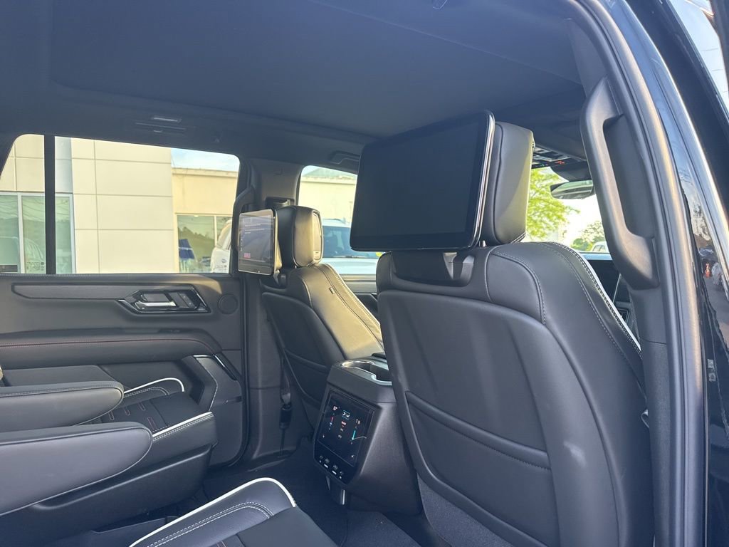 New 2026 GMC Yukon AT4 Ultimate AWD/4WD image 25