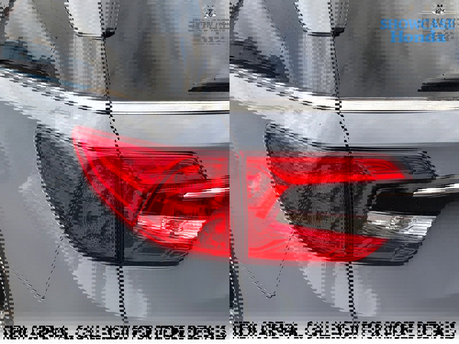 Used 2024 Honda Odyssey Touring image 11