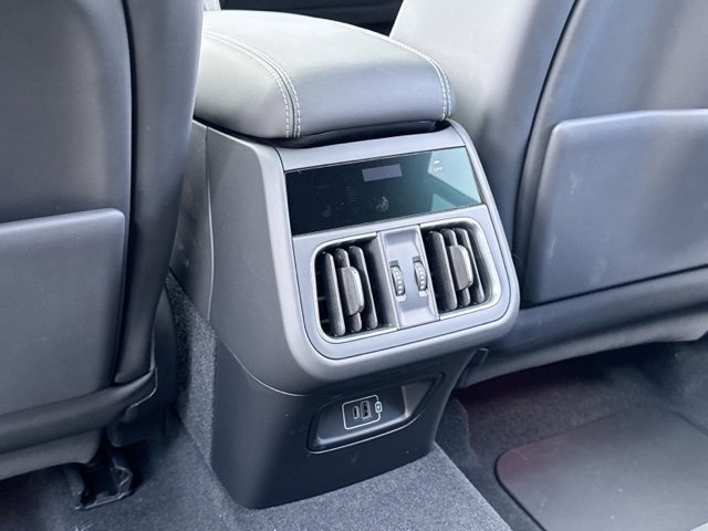 New 2025 Maserati Grecale Trofeo image 24