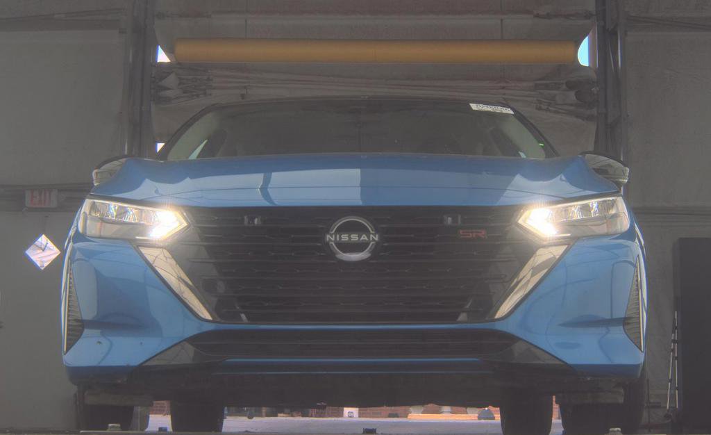 Certified 2024 Nissan Sentra SR FWD image 6