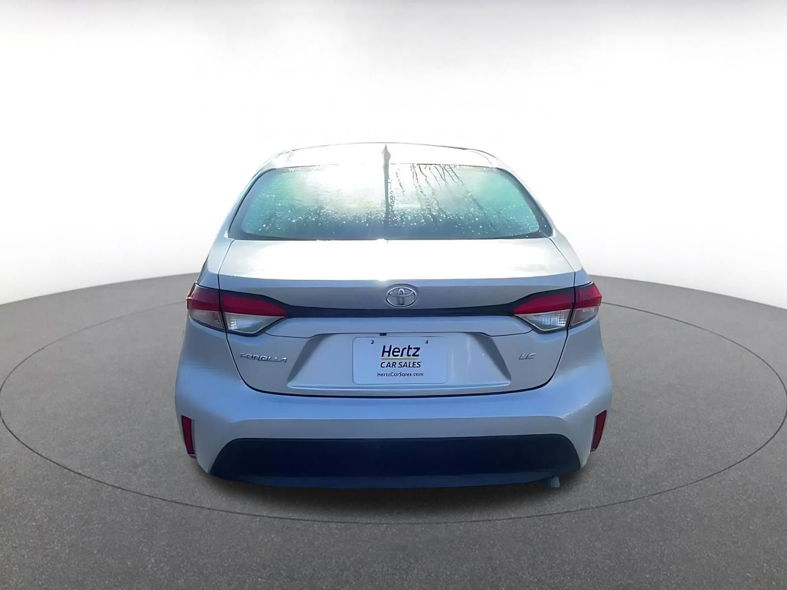 Used 2025 Toyota Corolla LE image 12