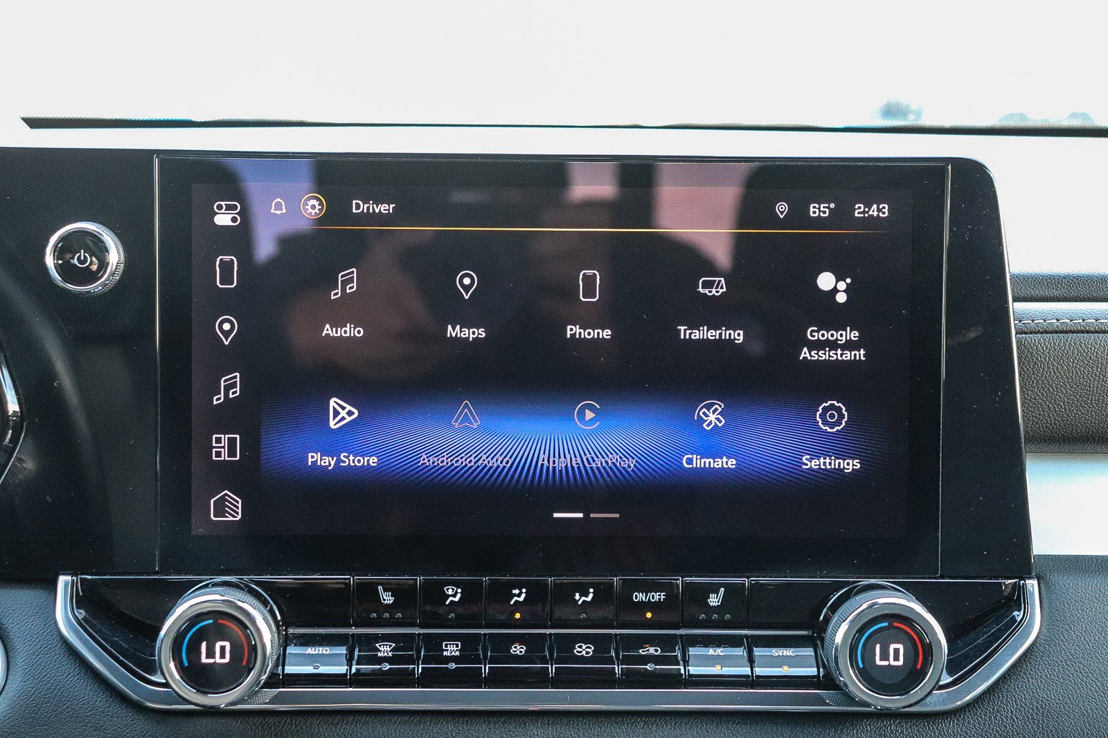 Used 2023 Chevrolet Colorado LT w/ LT Convenience Package II image 10