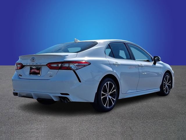 Used 2019 Toyota Camry SE w/ Carpet Mat Package FWD image 4
