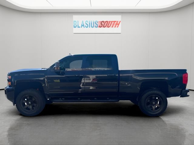 Used 2017 Chevrolet Silverado 2500 LTZ w/ Midnight Edition AWD/4WD image 7