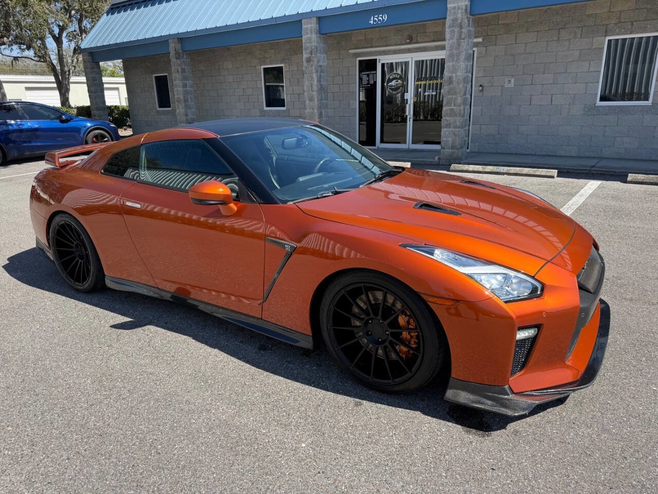 Used 2017 Nissan GT-R Premium AWD/4WD image 10