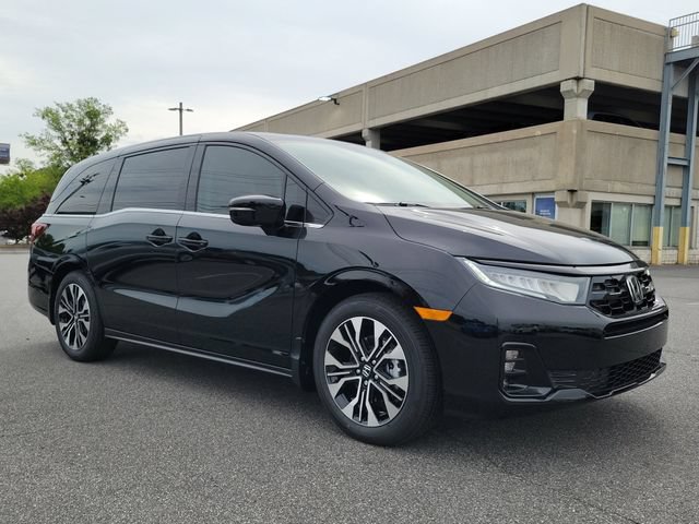 New 2026 Honda Odyssey Elite image 3