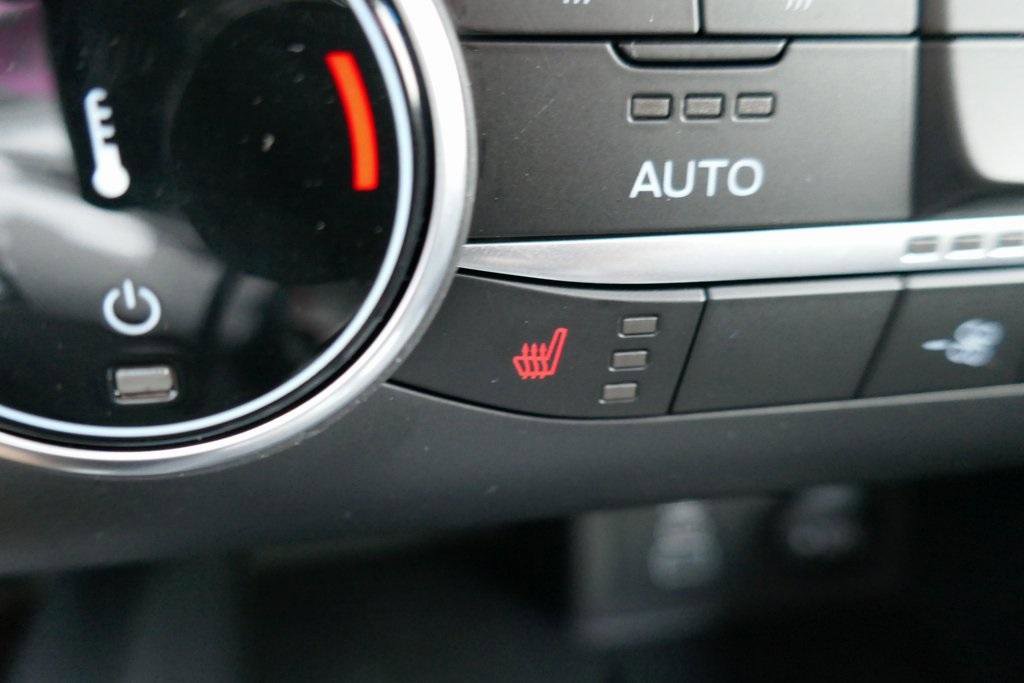 New 2025 Ford Escape ST-Line w/ Equipment Group 301A image 18