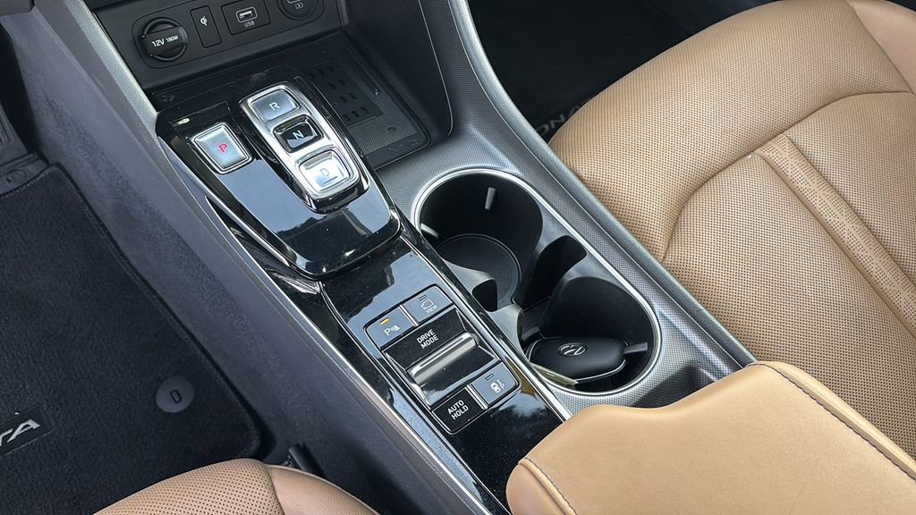 Used 2021 Hyundai Sonata Limited image 21