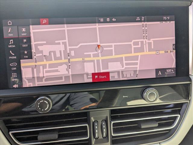 Used 2024 Porsche Macan image 14