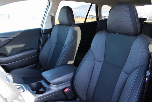 Used 2022 Subaru Outback Premium image 16