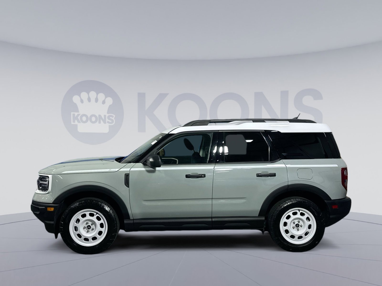 Used 2023 Ford Bronco Sport Heritage image 2