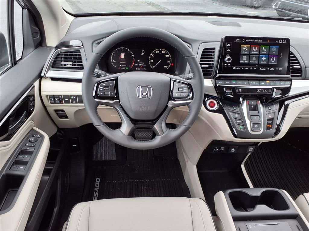 New 2026 Honda Odyssey Touring image 15