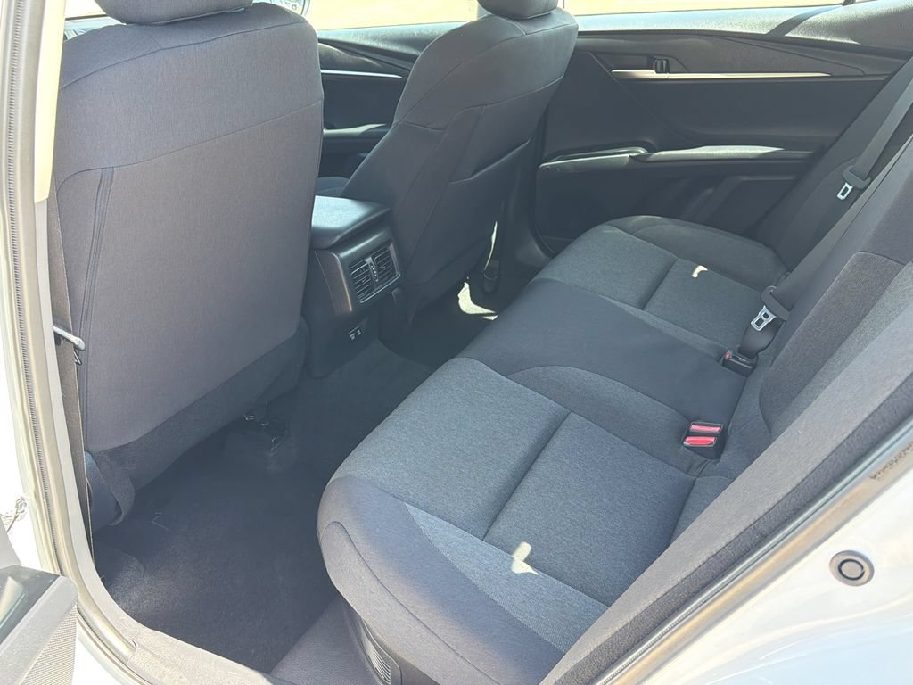 Used 2026 Toyota Camry LE FWD image 16