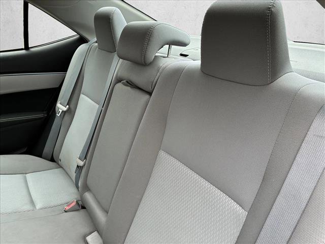 Used 2016 Toyota Corolla LE FWD image 14