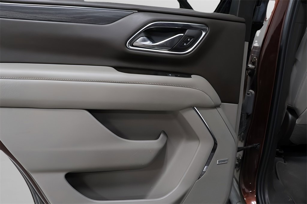 Used 2023 GMC Yukon SLT w/ Max Trailering Package image 25