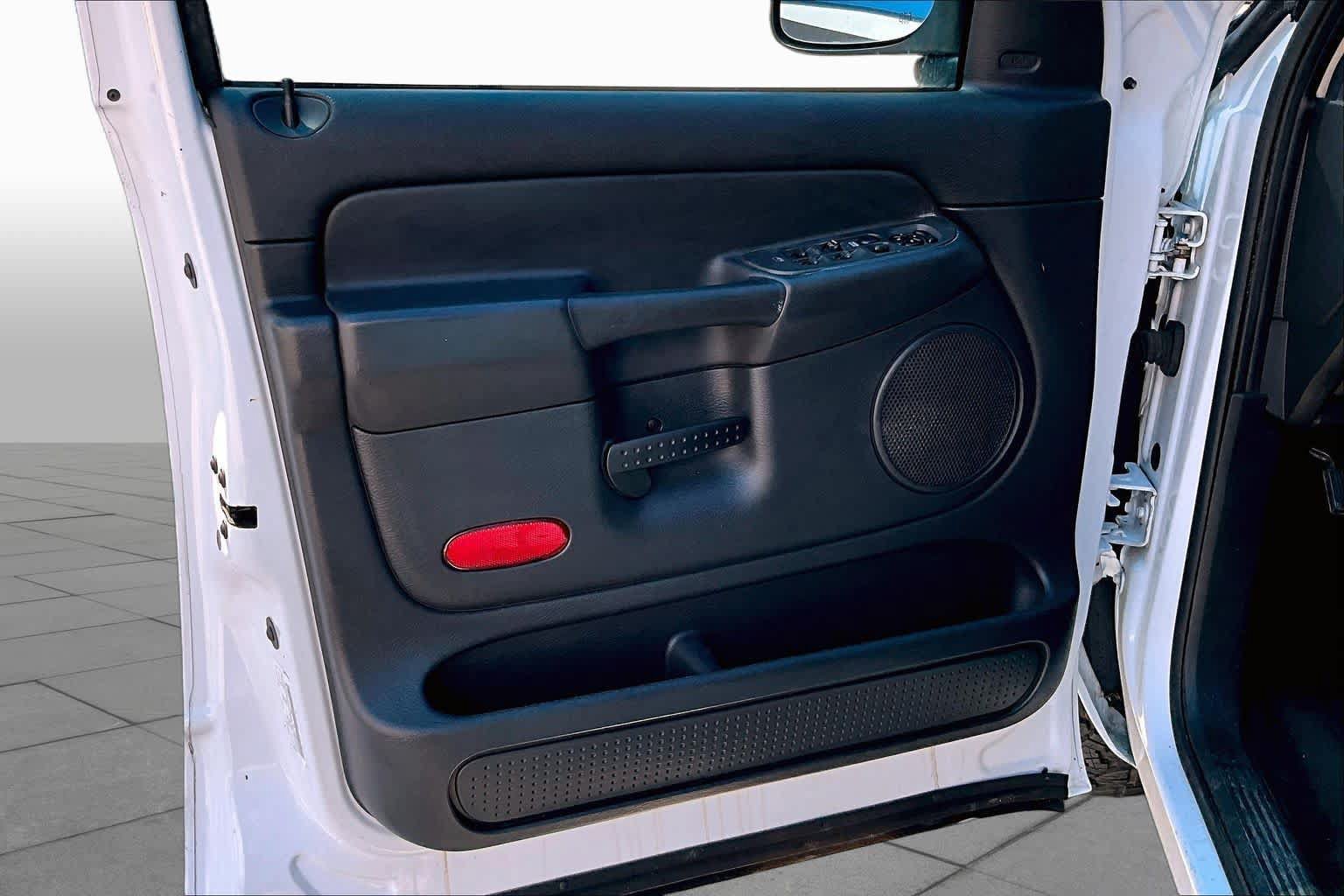 Used 2003 Dodge Ram 1500 Truck SLT RWD image 19