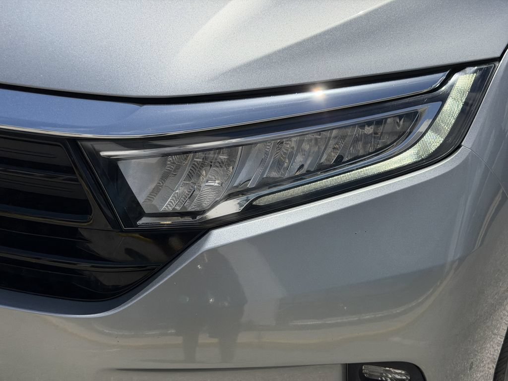 Used 2021 Honda Odyssey LX image 10