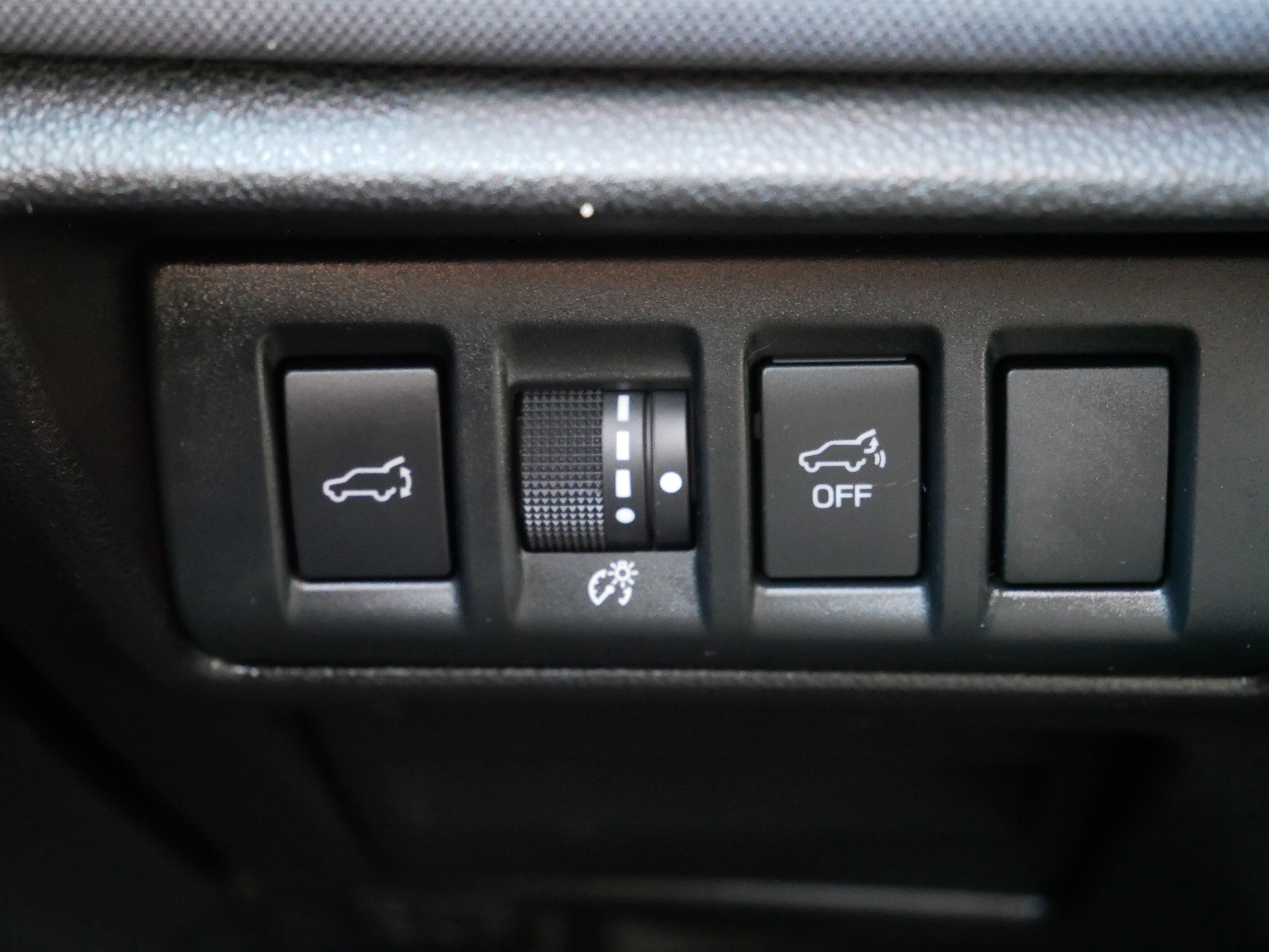 Used 2025 Subaru Outback Premium image 26