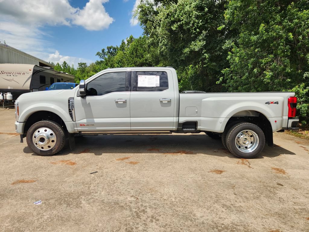 Used 2026 Ford F450 Platinum w/ Platinum Plus Package AWD/4WD image 4