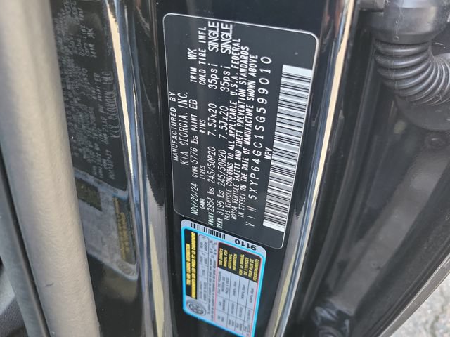 Used 2025 Kia Telluride S FWD image 18