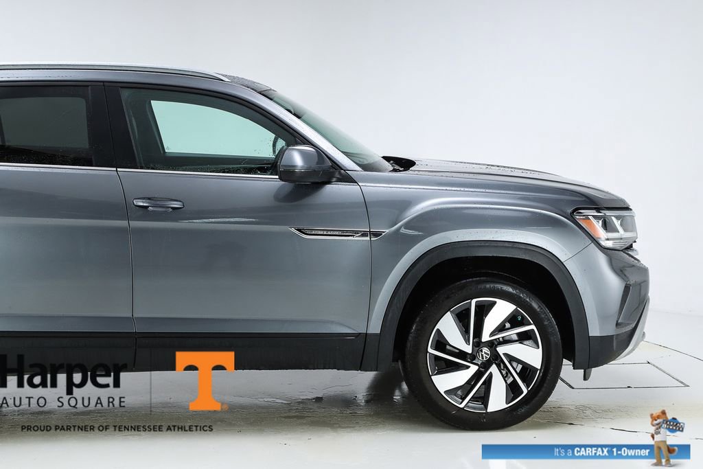 Used 2022 Volkswagen Atlas Cross Sport SE image 12