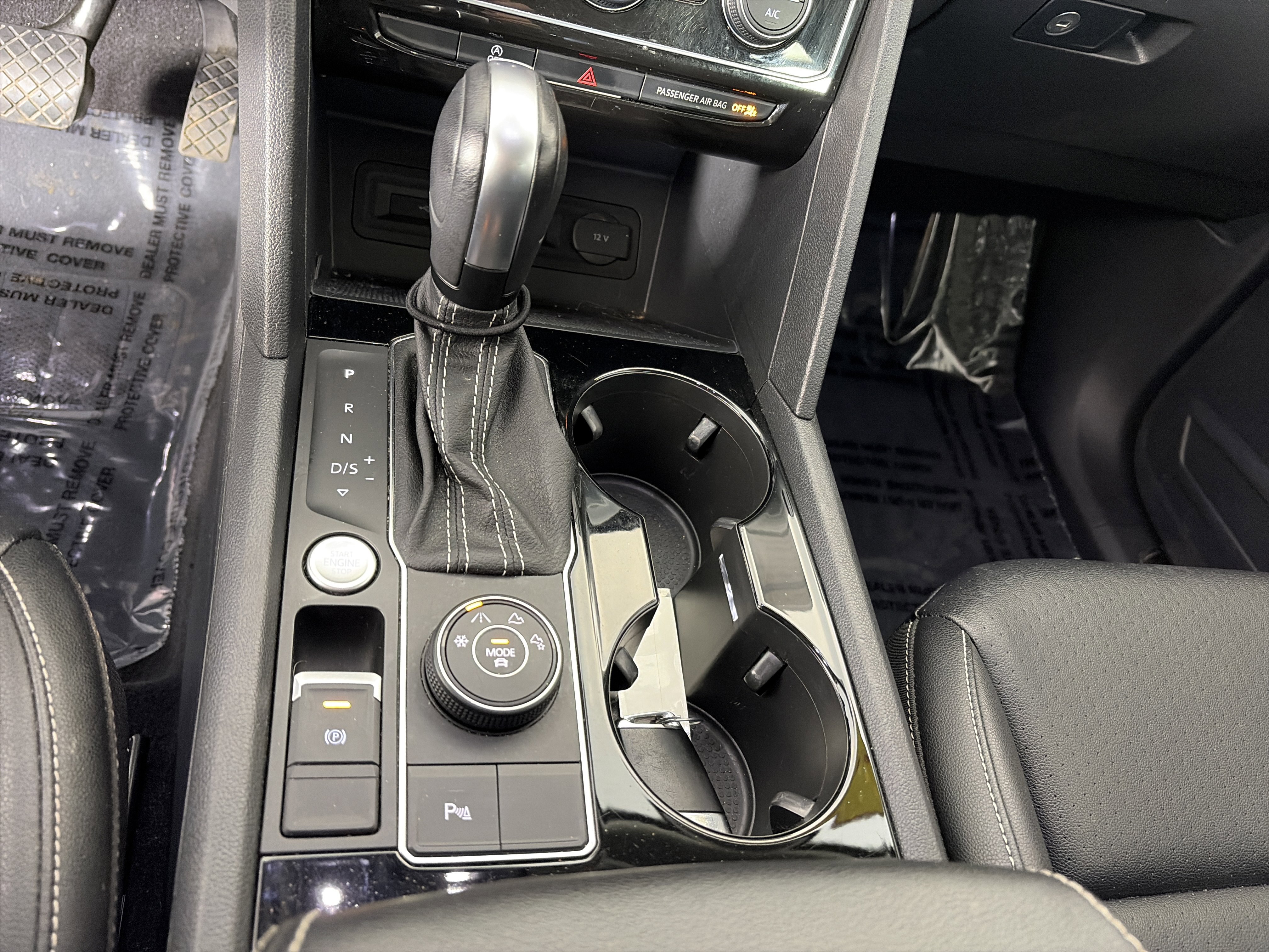 Used 2022 Volkswagen Atlas SEL image 32