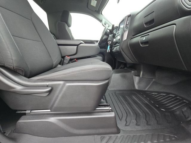 Used 2022 GMC Sierra 2500 Pro w/ Convenience Package image 14