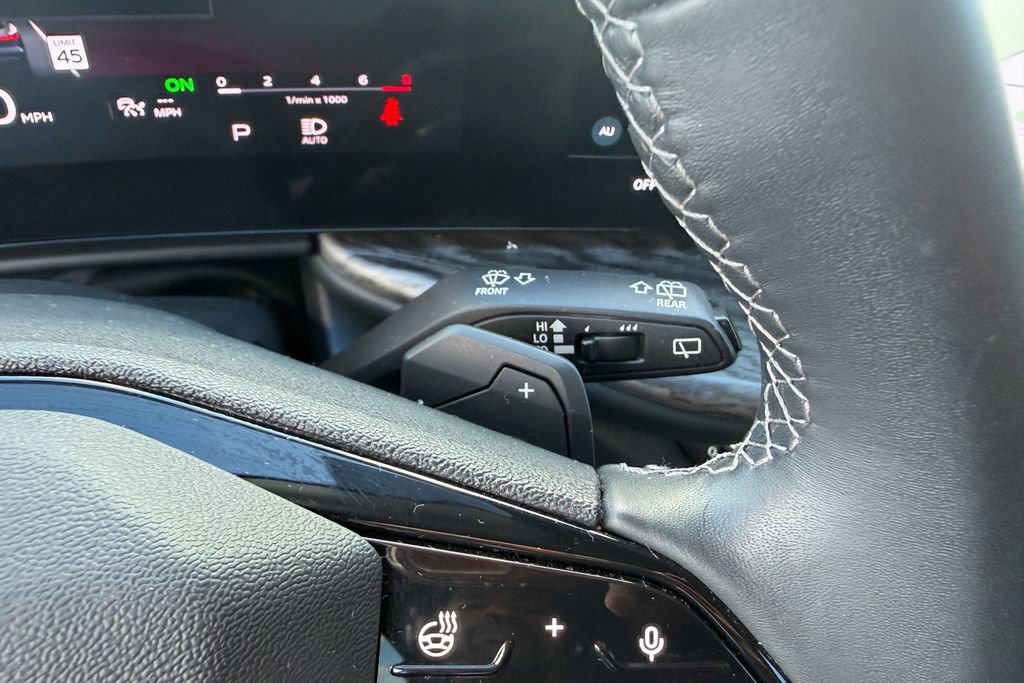 Used 2025 Audi Q5 Premium Plus w/ Premium Plus image 18