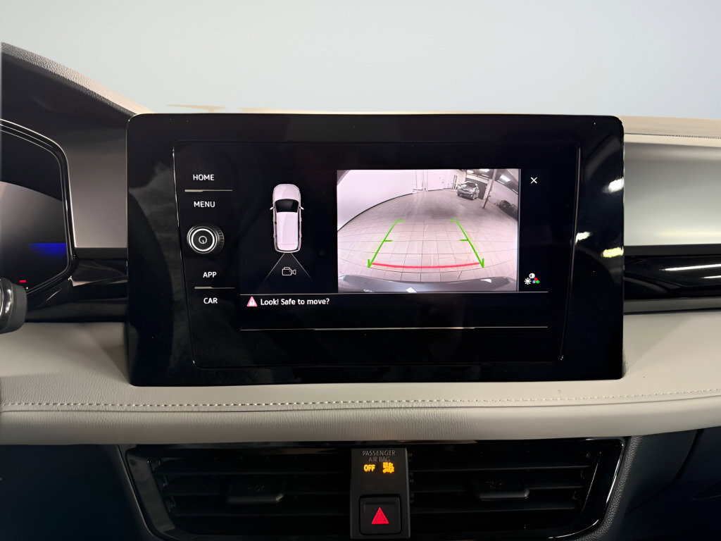 New 2026 Volkswagen Taos S image 16