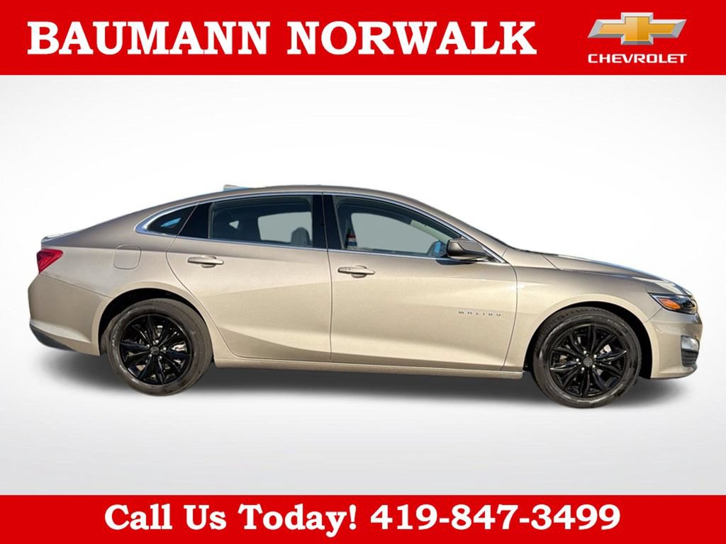 Used 2024 Chevrolet Malibu LT FWD image 8
