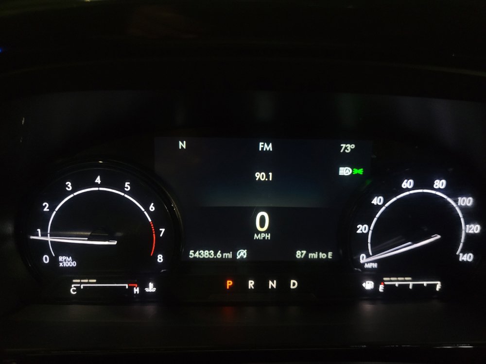 Used 2022 Lincoln Corsair AWD w/ Premium Package image 23