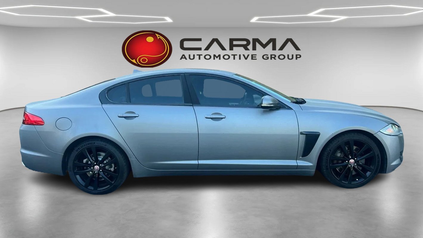 Used 2015 Jaguar XF Premium RWD image 6
