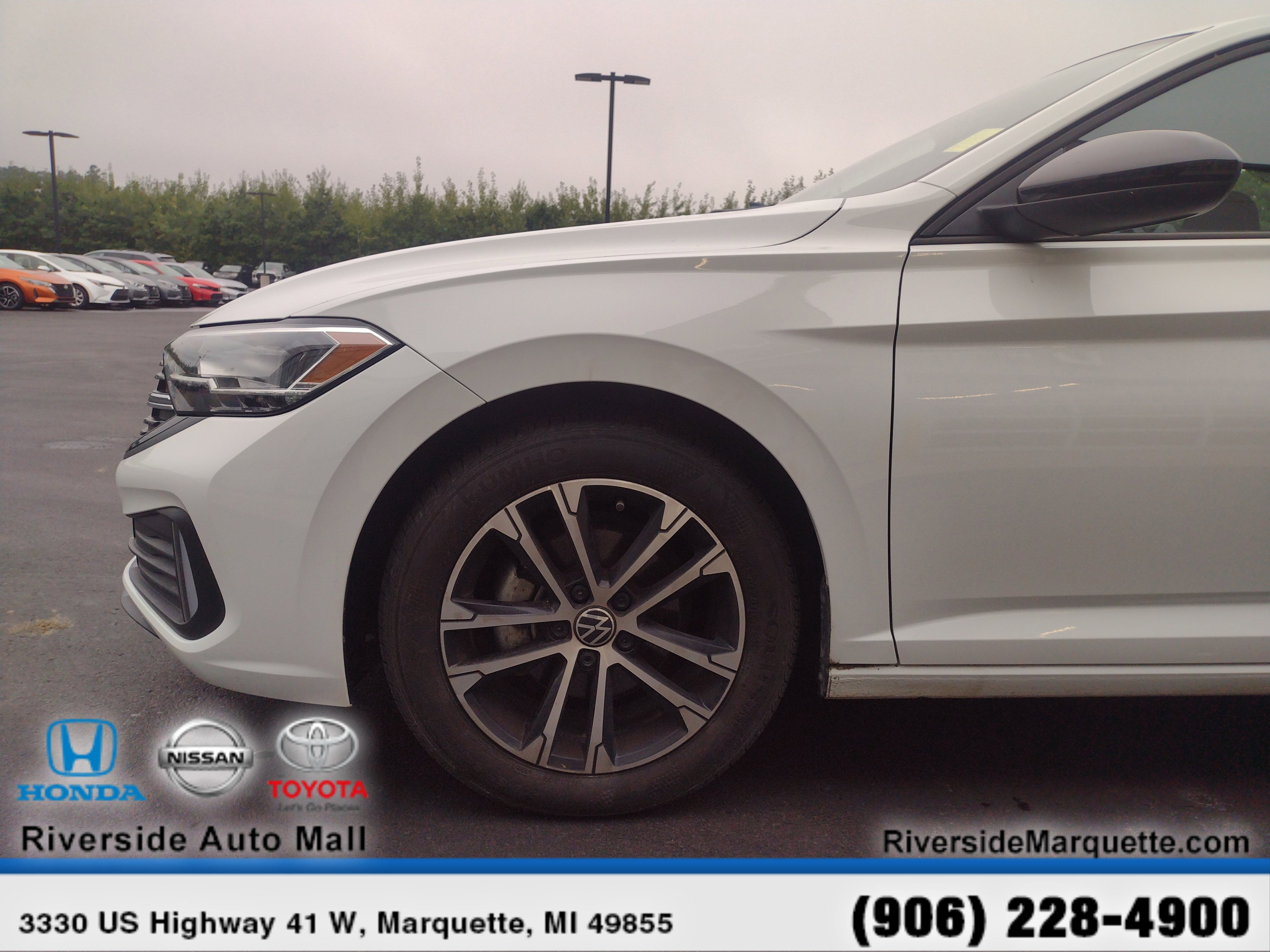 Used 2024 Volkswagen Jetta Sport image 11